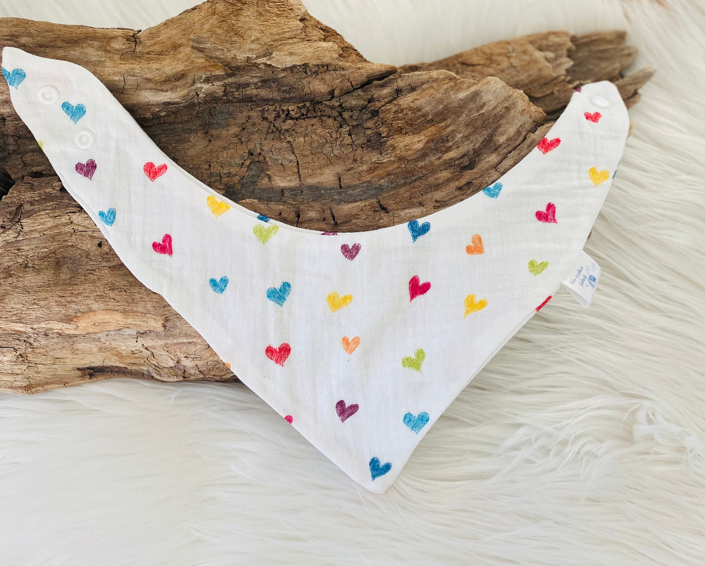 Halstuch buntes Herzchen