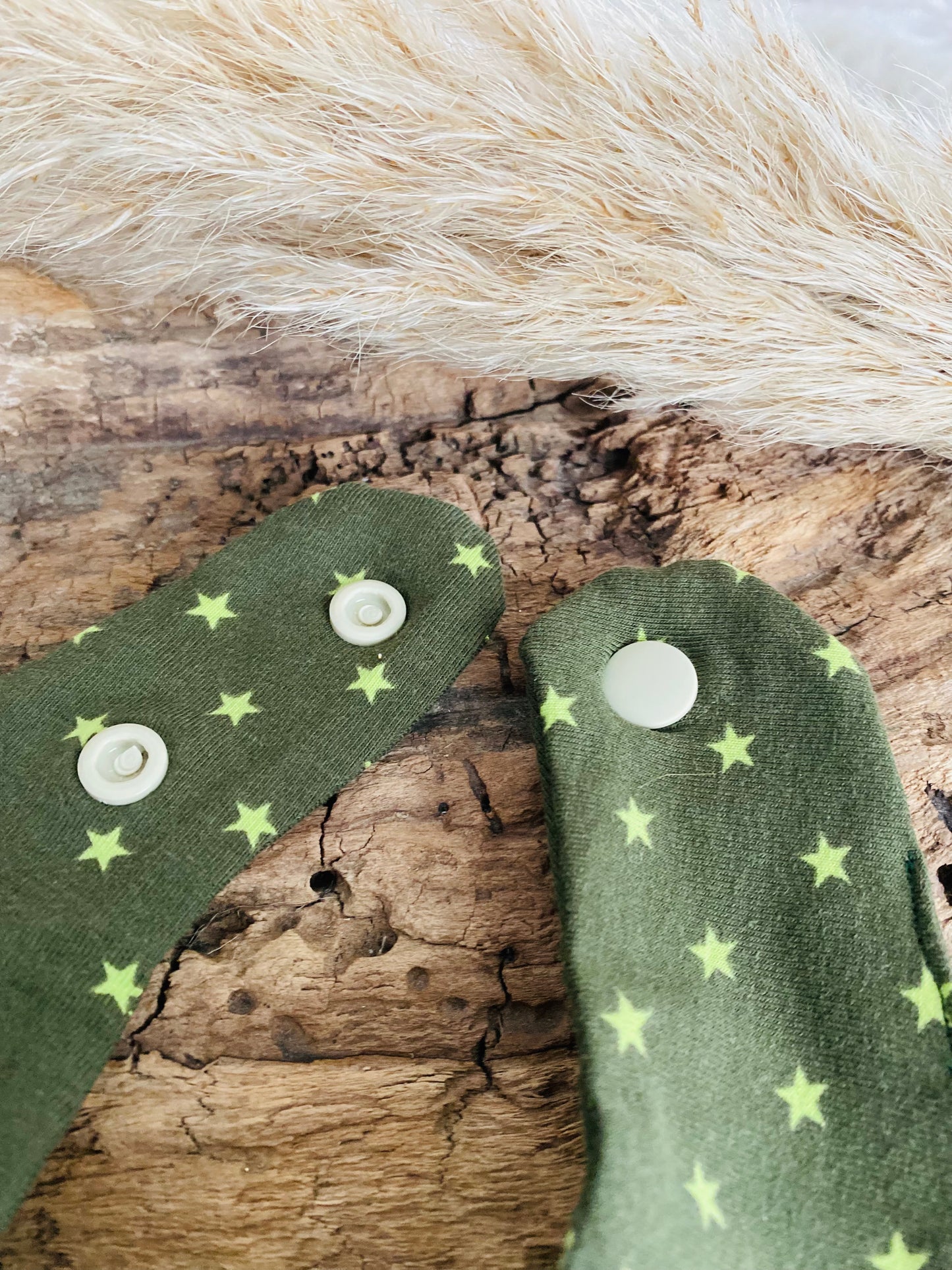 Halstuch grünes Sternchen