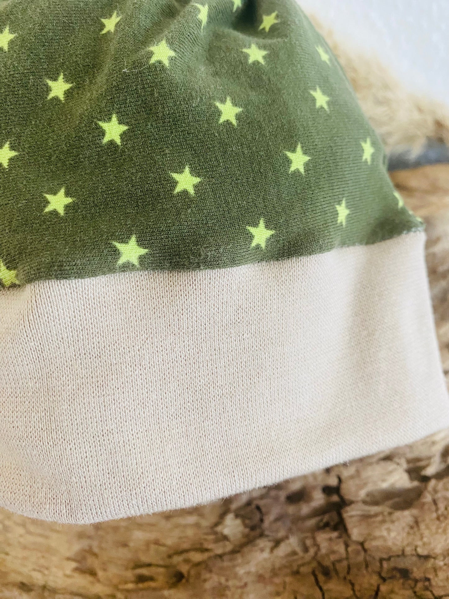 Mütze grünes Sternchen